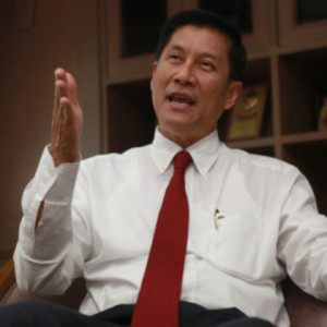 พล.ท.ภราดร พัฒนถาบุตร