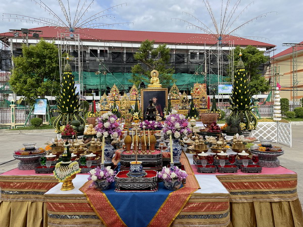 พิธีบวงสรวงดวงพระวิญญาณสมเด็จพระเจ้าตากสินมหาราชและอดีตพระมหากษัตริย์ sk7 1 - พิธีบวงสรวงดวงพระวิญญาณสมเด็จพระเจ้าตากสินมหาราชและอดีตพระมหากษัตริย์